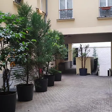 Charming Flat Near Gare Du Nord Station Párizs