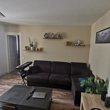 Charming Flat Near Gare Du Nord Station Apartment *
